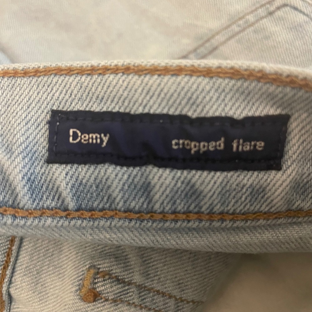 Citizens of Humanity Demy Cropped Flare Jeans Light Wash Distressed 25 - Picture 5 of 9